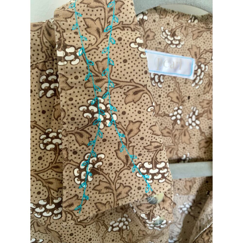 Handmade Men’s Button Up - Picture 4 of 5